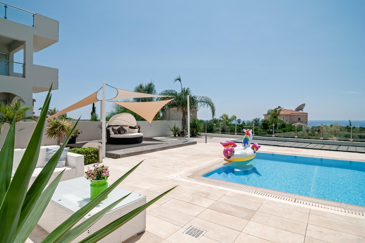 Villa Verdi: Luxury Villa With Private Pool Pégeia Exteriör bild